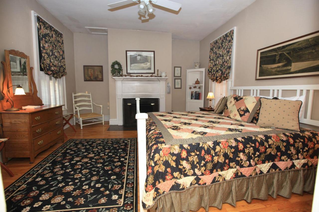 The Lafayette Inn & Restaurant Stanardsville Quarto foto